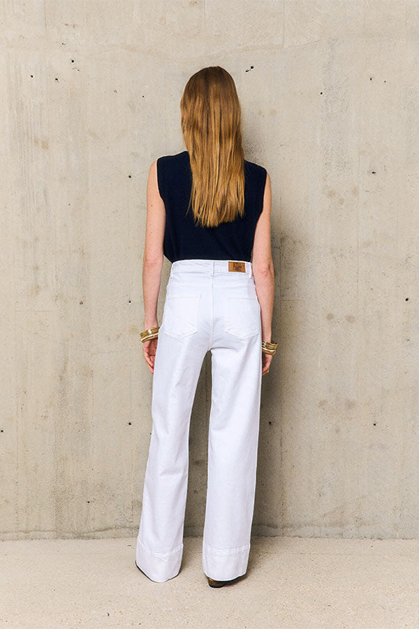 EVY WHITE FLARE TROUSERS