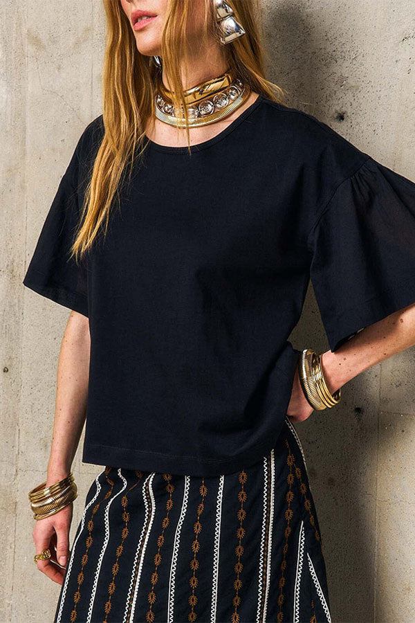 SABRINA BLACK T-SHIRT