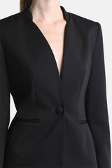 SOANA ELEGANT MINIMALIST BLAZER