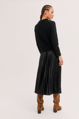 RIVAGE BLACK GOLD-BUTTON POLO SWEATER