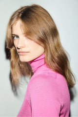 ROSAIRE BORDEAU MERINO WOOL TURTLENECK SWEATER