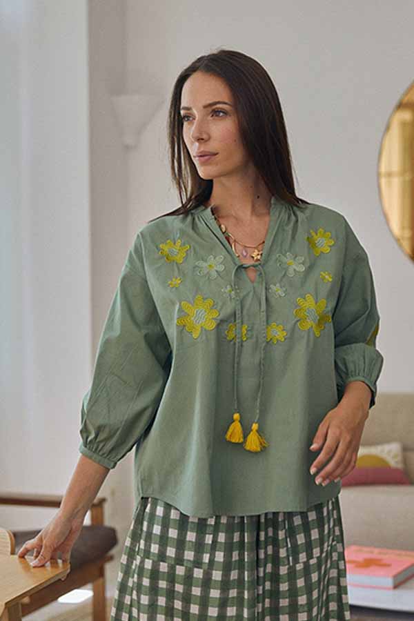 MAYA GREEN EMBROIDERED TOP