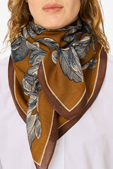 ARBORIS WOOL SQUARE SCARF