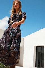 COLLAR EFFECT MIDI-DRESS
