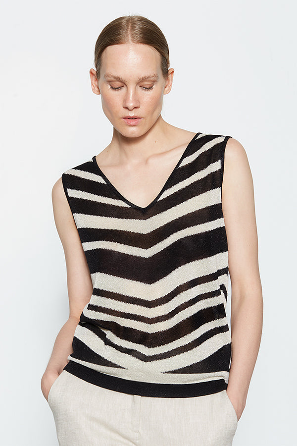 TWO-TONE METALLIC INTARSIA SLEEVELESS SWEATER