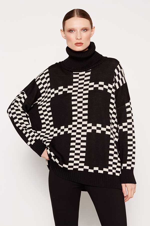 BLACK CHECKERED JACQUARD TURTLENECK SWEATER