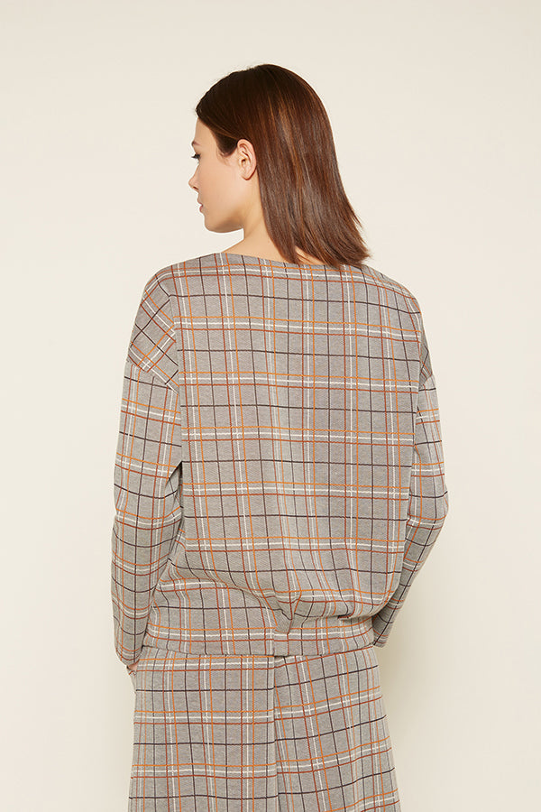 PLEATED HEM CHECKERED BOAT NECK TOP