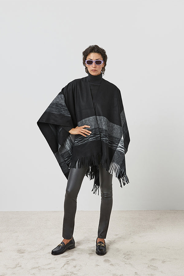 BLACK TRICOLOR FRINGED PONCHO