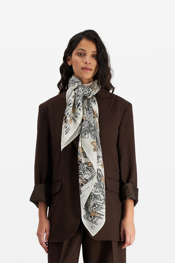 CENTRAL PARK WHITE SQUARE WOOL SCARF