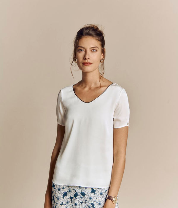 CHARMY CREPE LINED TOP