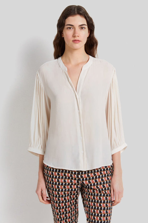 CLOANE SATINY AND FLOWING SHIRT