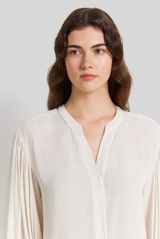 CLOANE SATINY AND FLOWING SHIRT