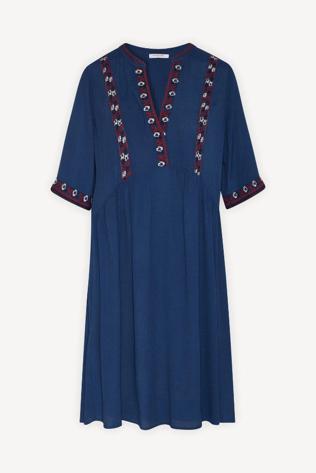 JOSEF CONTRAST EMBROIDERY DRESS