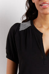 ANAE EMBROIDERED SHOULDER SMOCK T-SHIRT