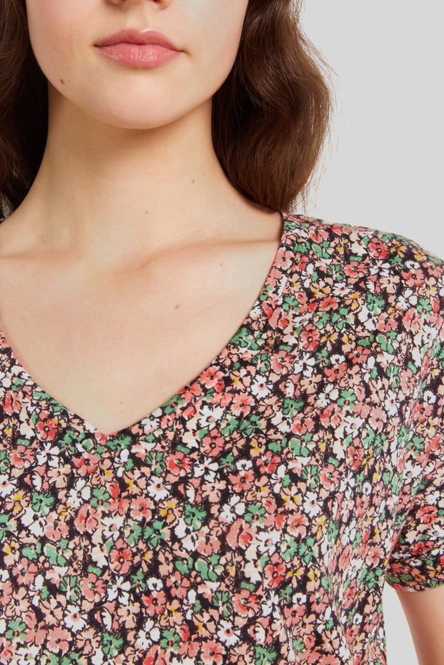 ANGE FLORAL PRINT V-NECK T-SHIRT