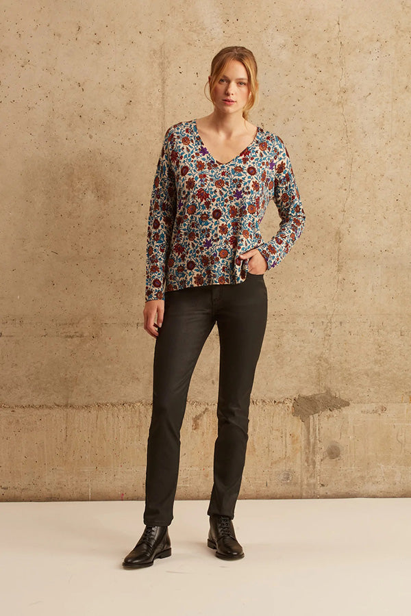 LÉONIE SCOOP V-NECK FLORAL PRINT LIGHT SWEATER