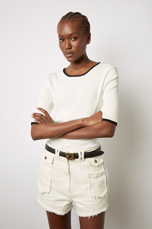 LAMISS WHITE TWO-TONE RIBBED SWEATER