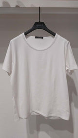 STUDDED NECKLINE T-SHIRT