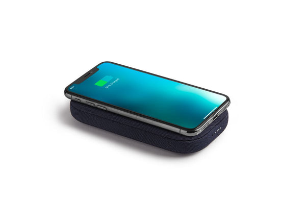 POWER SOUND BLUE WIRELESS POWER BANK WITH 360° BLUETOOTH® SPEAKER