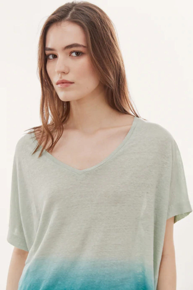 THELMA LINEN TIE-DYE V-NECK T-SHIRT