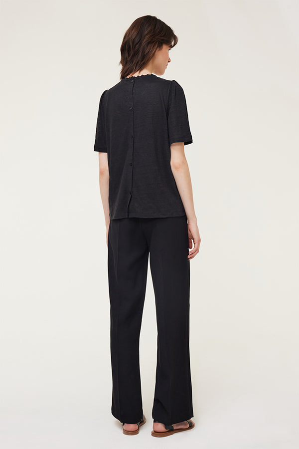 MILENNY BLACK NECK DETAIL LINEN T-SHIRT