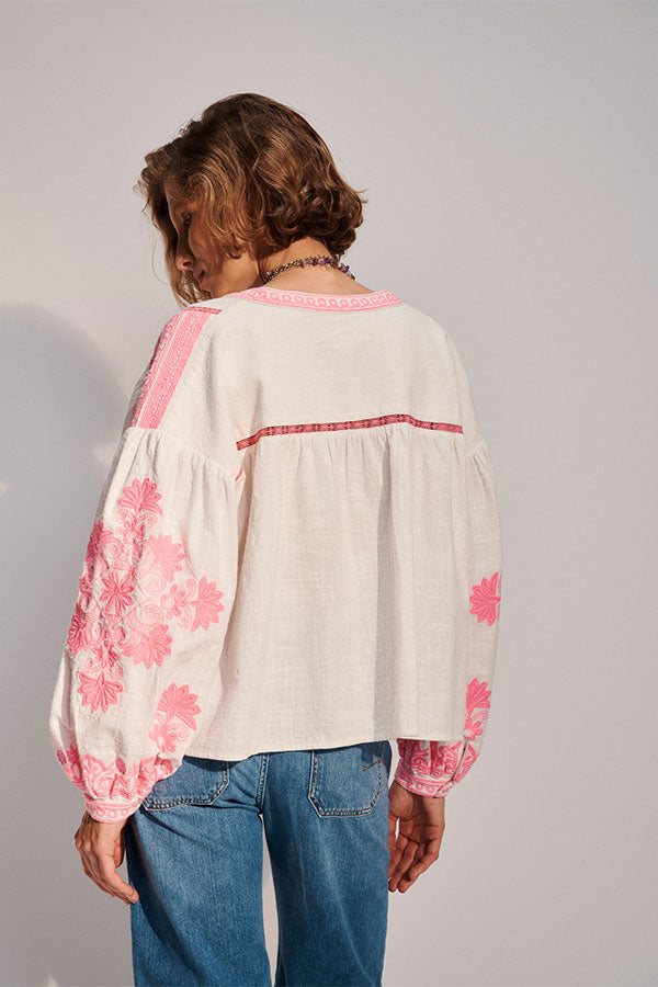 ANDREA EMBROIDERED LOOSE TUNIC